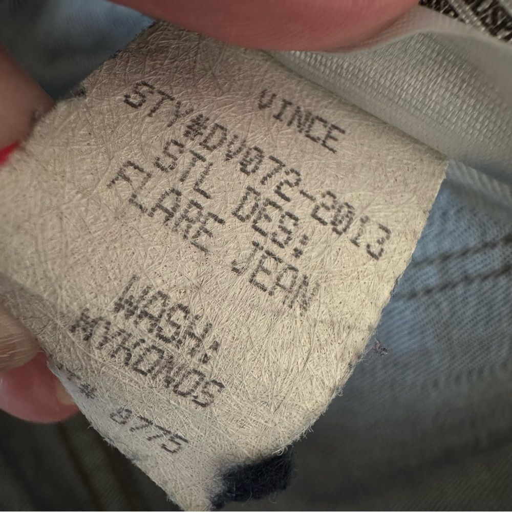 Vince Flare Low Rise Jeans in Mykonos Wash Distressed Size 28 - Picture 14 of 14